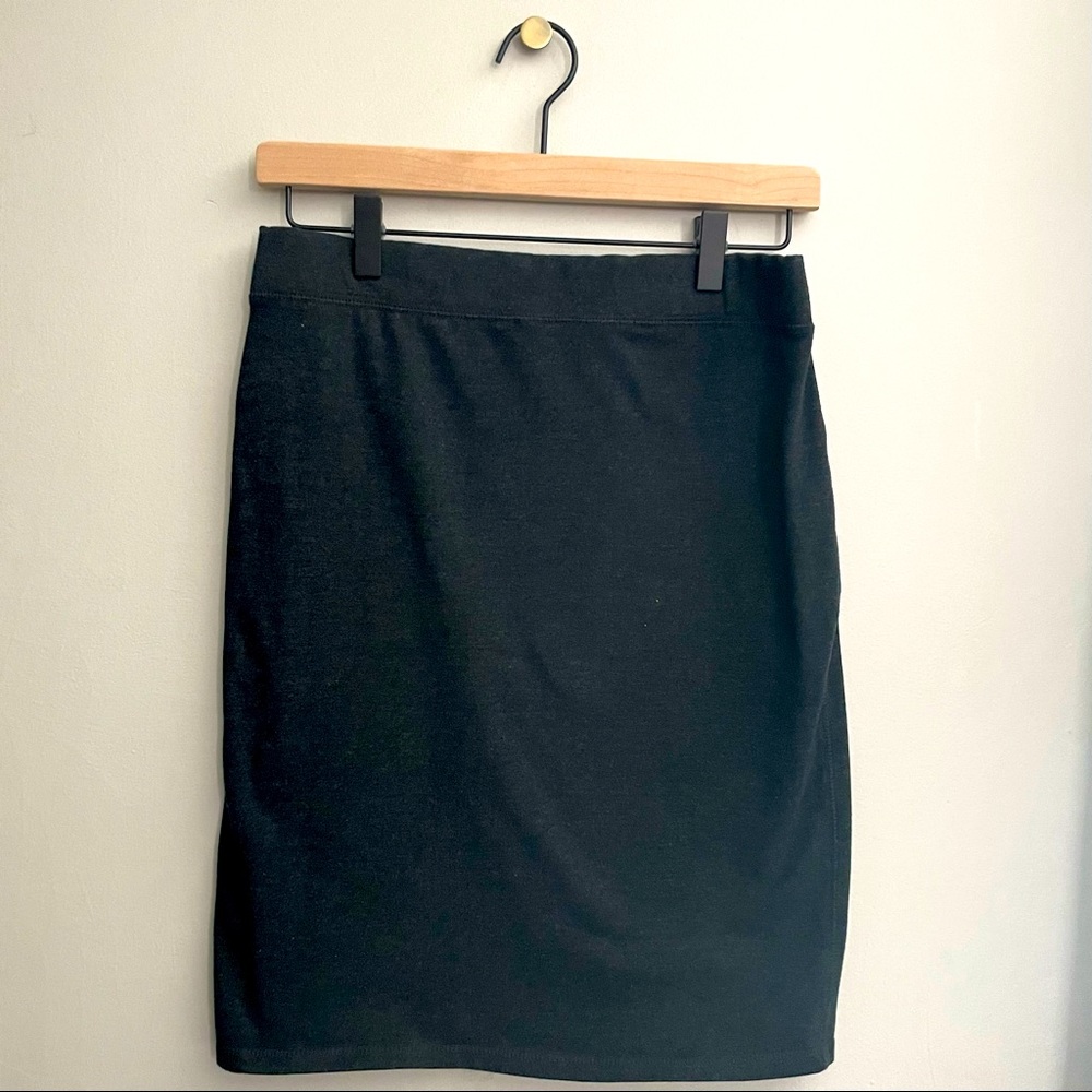 Grey cotton pencil skirt